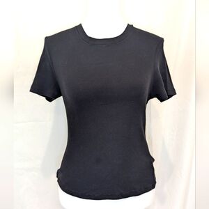 SKIMS . Cotton Ribbed T-Shirt. Size L. Barely Used.